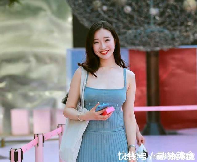 颜色 女生永远缺一条连衣裙，更加凸显身高，让你成为人群的焦点