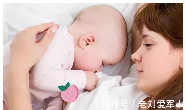醒来|给宝宝喂夜奶,4种危险的动作你还在做吗?别坑娃也坑了自己