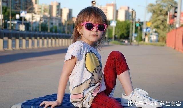 礼记.中庸|五胞胎出生,爸妈正为取名发愁,奶奶一口气报出5个好名字!