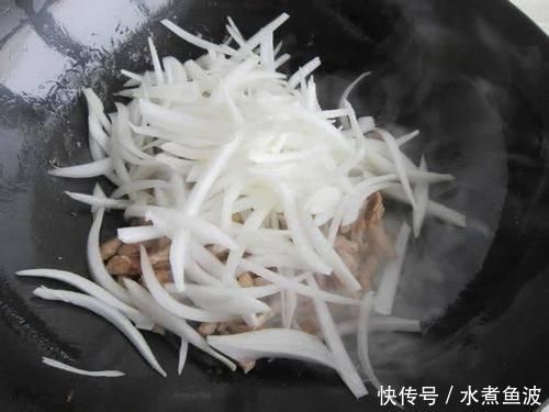 洋葱|开春,它是“天然杀菌菜”,消炎杀菌,预防流感,简单一炒就上桌