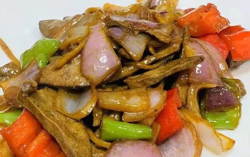 芹菜|冬季免疫力差,此种食物多吃,“叶酸”含量高,男女老幼都受益!