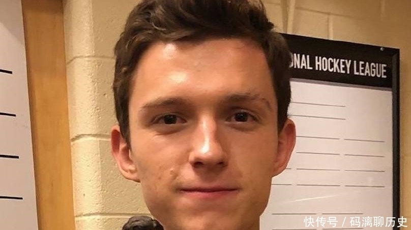 超级英雄|超级英雄遇到自己的手办,幻世超可爱,冬兵最皮,网友:盘他!