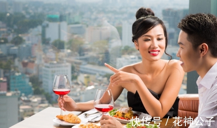 叮叮哐哐|为把我拴在老家我妈快速帮我找个凤凰男嫁,坐月子时真是一言难尽