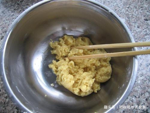 桃酥不要再去买，自己在家也能做，不揉面不发面，做法简单又好吃