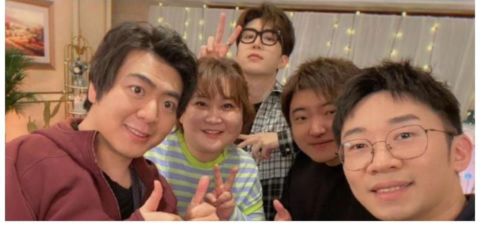 综艺|郎朗回应带吉娜频繁上综艺打发无聊，却遭网友拆穿为了钱还装高尚