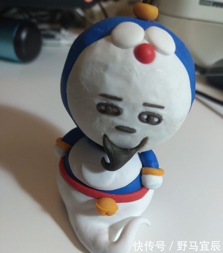 哆啦当“无脸”的哆啦A梦落入网友们的手中,改头换面后的它太搞笑了