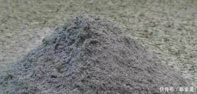 草木灰|草木灰用来养花,生根又快又粗壮!再也不用施肥了!