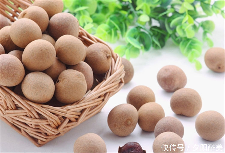 冬天养生正当时,不妨多吃三种食物,健脑益智