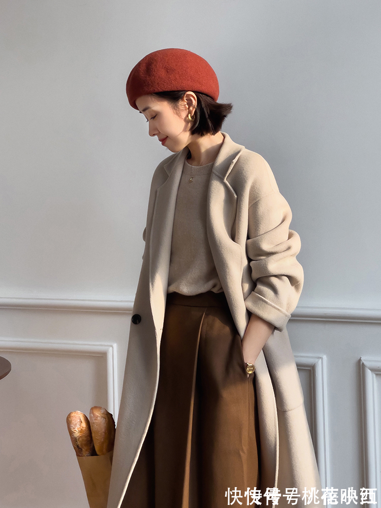 大长腿 秋冬还是穿“大衣”最高级,搭配毛衣、牛仔裤、半身裙时髦又气质