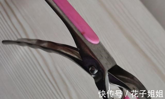 每件不超过10元的10件小物品,是厨房大帮手,赶紧收藏起来!