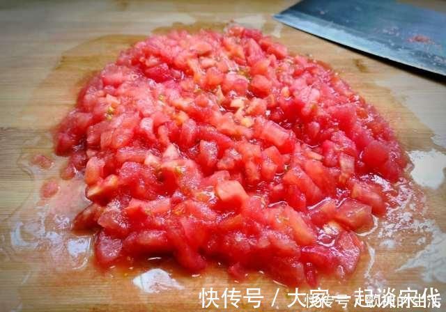 大肉馅|夏天，用它包饺子真好吃，2元一斤，又嫩又鲜，比肉饺子都好吃