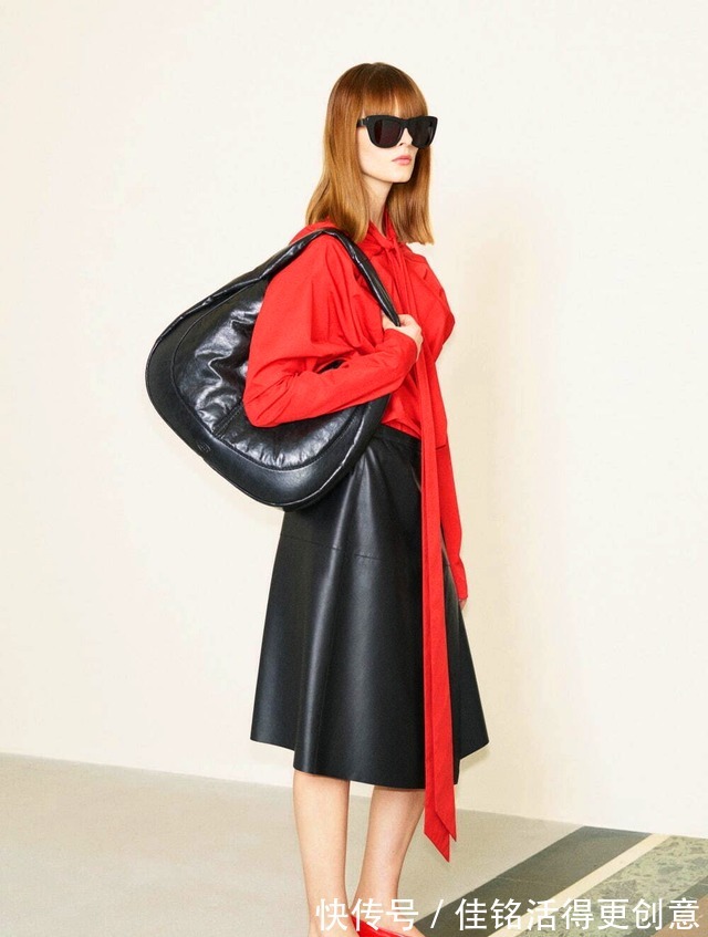 明度 2021年十大秋冬流行色来了,很美很特别,你的衣橱中有几个!