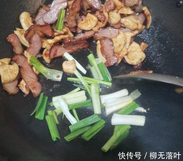  萝卜干炒腊肉，香辣咸香，开胃下饭