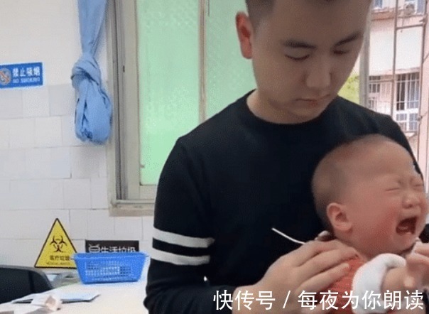 预防针|“最惨宝宝”打预防针火了,一个哭得稀里哗啦,一个笑得合不拢嘴