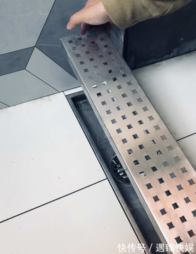 地漏|卫生间如何装修学国外这么设计,卫生间越用越顺心,舒适方便