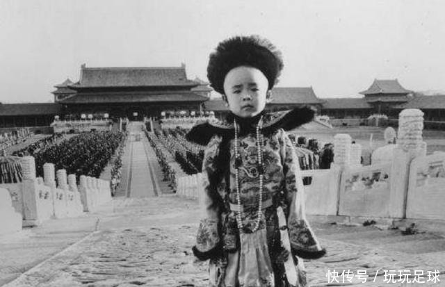 发工资|溥仪第一次发工资,60块钱买了这2样东西,不愧是当过皇帝的人