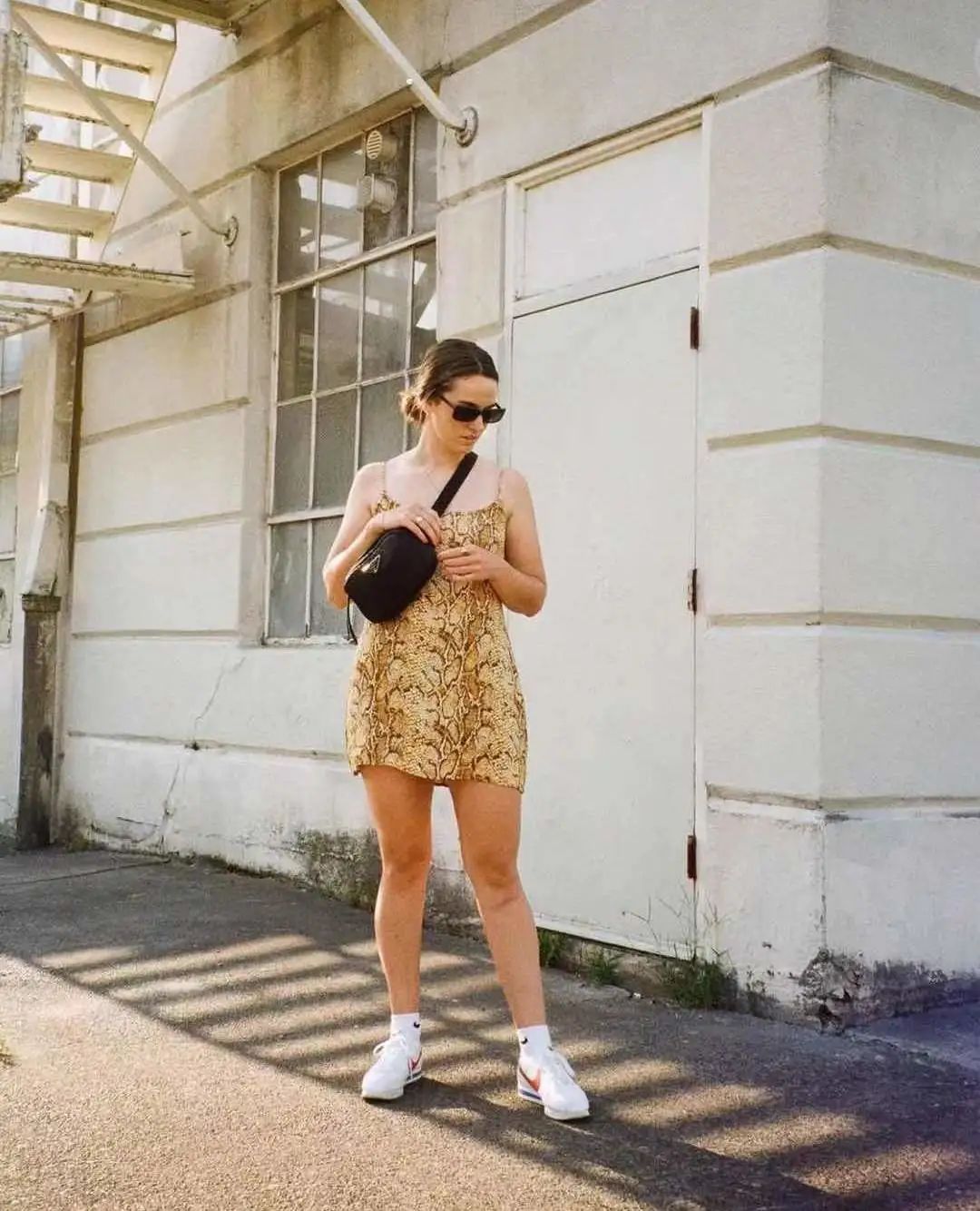 腿形|不同腿型的女孩，如何挑到适合自己的裤子？