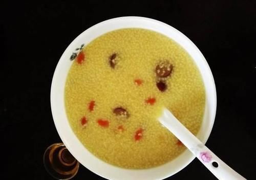 此物|小米粥虽好,但吃完后,不能碰此物,得忌口,告诉家人