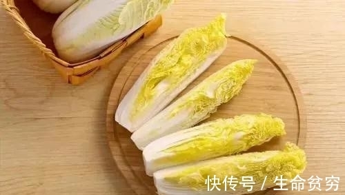 西红柿|不建议常吃的6种蔬菜，不妨对照一下，下次别吃错