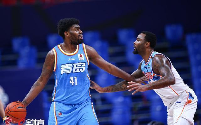 刘传兴|两败俱伤!CBA黑马轰然倒下,2米25国手无球可打,新赛季没有赢家