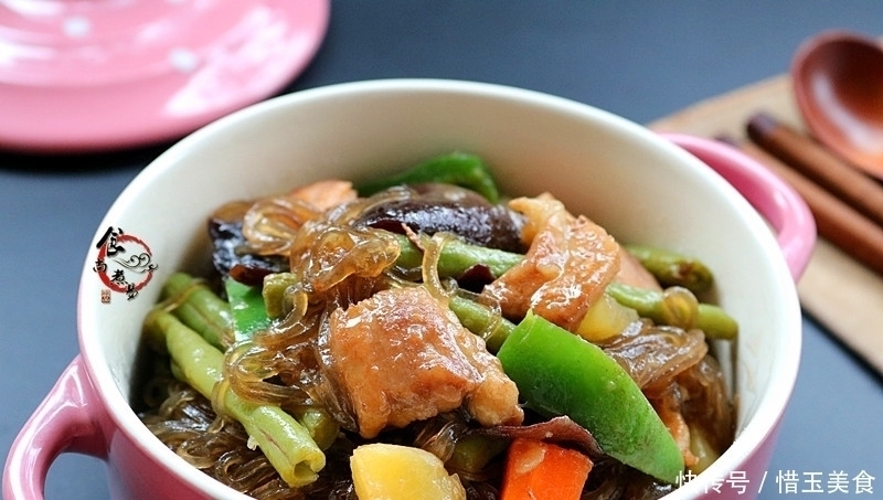 粉条|此菜,家人三天两头就想吃,食材丰富一锅出,又香又滑营养足