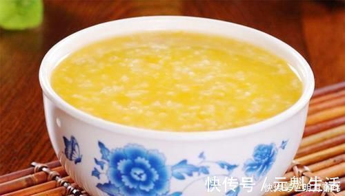 色氨酸|每天一碗小米粥,能长寿吗?老中医:别不信,这四种人最好天天喝