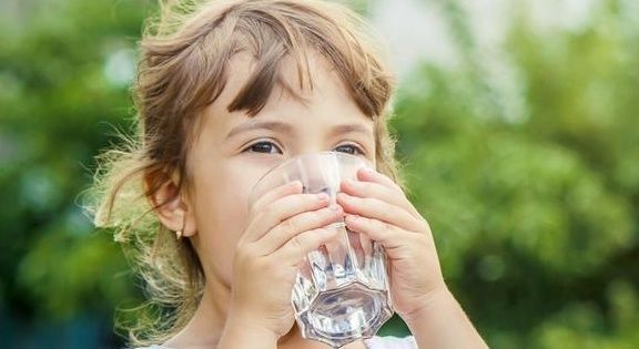 白开水|为何白血病专挑孩子下手?告诫家长:孩子若有这个习惯,要尽早改