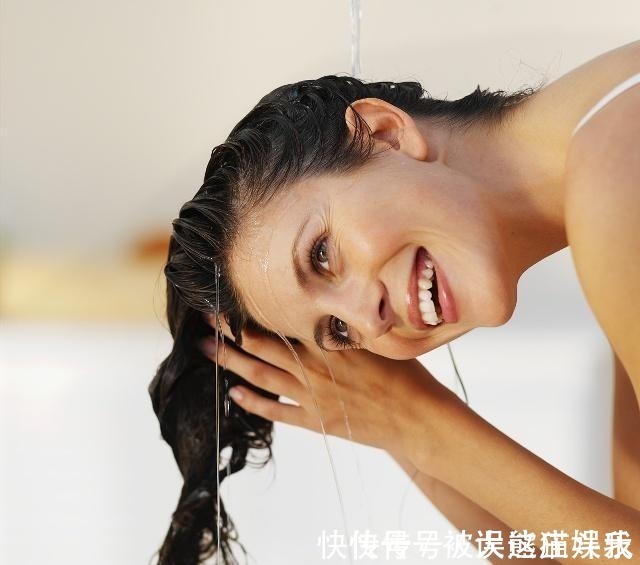 味法 如何快速去除烫发后的药水味三个小妙招,去除异味还能持久留香