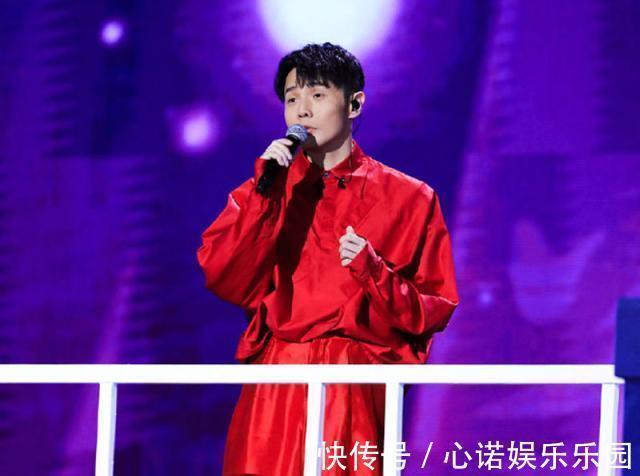 《中国好声音》闹大乌龙，参赛者还没开口，李荣浩就已转过身！