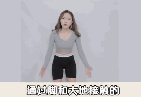 时髦|该买凉鞋了！今夏流行这4款，清凉又时髦