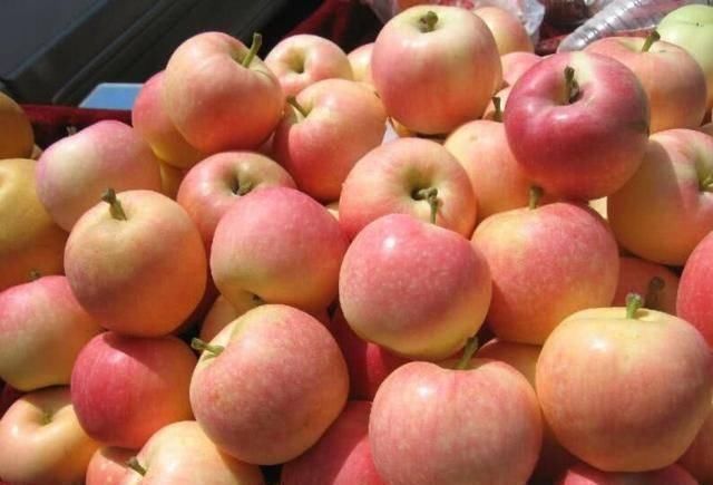 葡萄|怀孕期间,这4样水果再贵也要吃,宝宝出生后就知道钱花的值不值