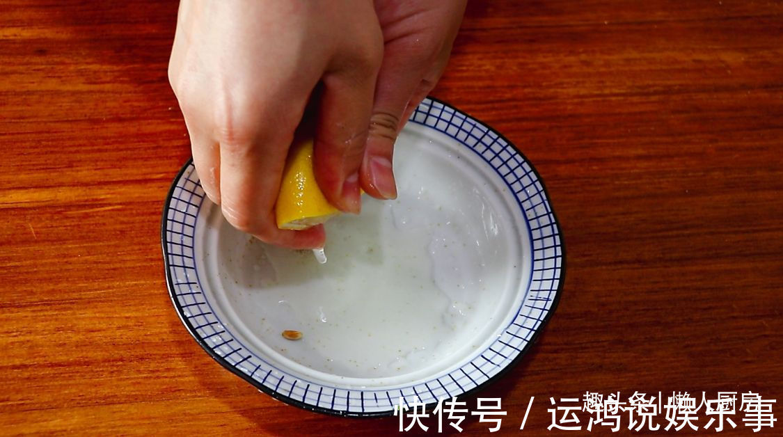 柠檬鸡片|夏季，我家就这么吃鸡肉，不用加一滴醋，也酸酸甜甜，很开胃