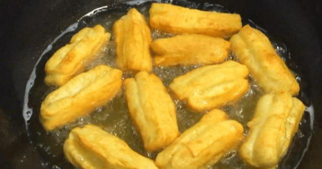  再也|天冷了，油条这样做，再也不出去买了，做法简单一看就会，太香了