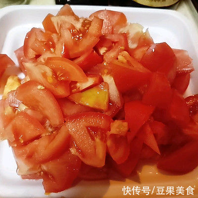 百吃不腻的减脂餐—番茄焖鸡片教程