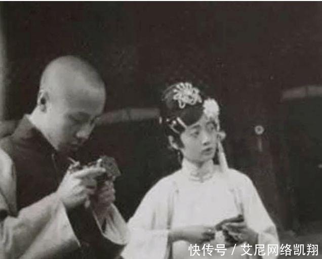 婉容|溥仪最信任的人,欺负了他的皇后,皇后还生了孩子