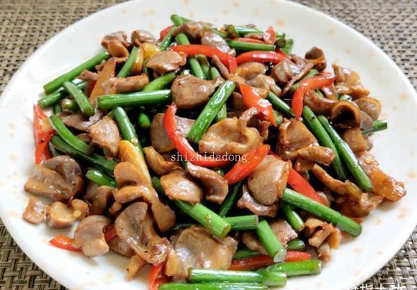 越吃越美味的开胃家常菜，有嚼劲特解馋，吃起来真过瘾！