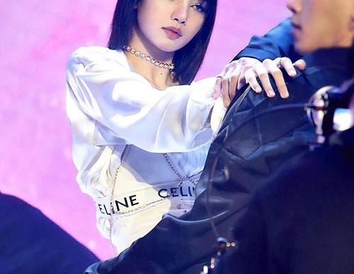 「青春有你3」开播！THE9-虞书欣变身“青春助教”欢乐多