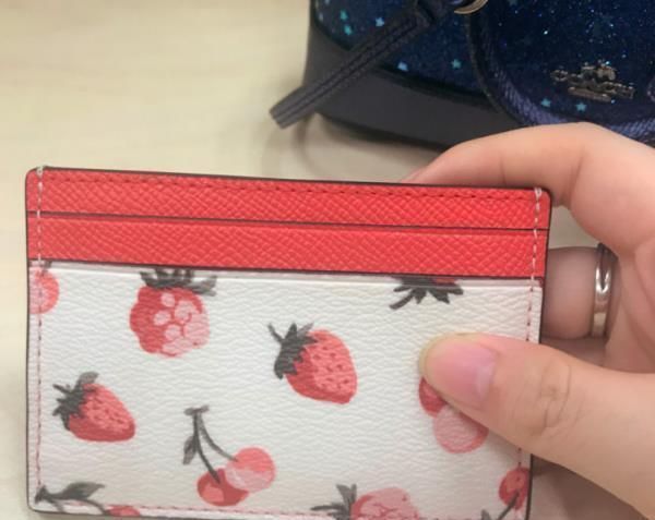 积分卡|“妈妈,我的积分卡被同学偷了!”妈妈的做法,让孩子格局更大