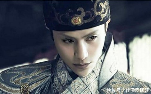 太监|清朝最后一位太监的口述，晚上伺候嫔妃时，鞋里需藏这样的东西！