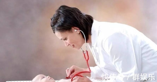 投诉|儿子深夜发高烧,医院排800多号,宝妈心急投诉,医生:自作自受