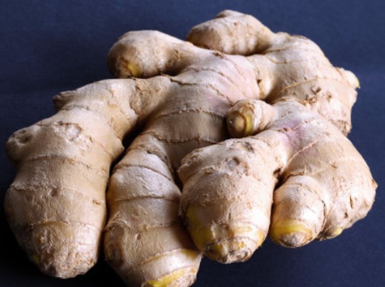 生姜|吃姜不去皮,害的是自己!吃姜的4个禁忌,还有很多人不清楚