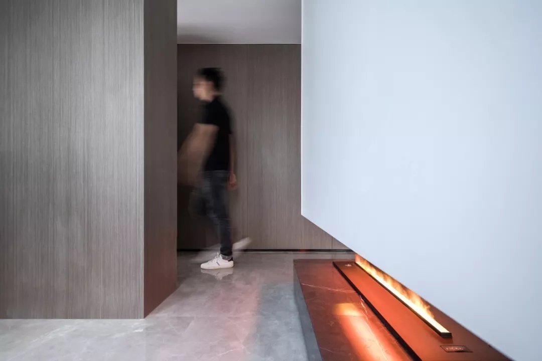 木饰面|125㎡现代简约，以实用与舒适的设计，打造品质端庄的现代感