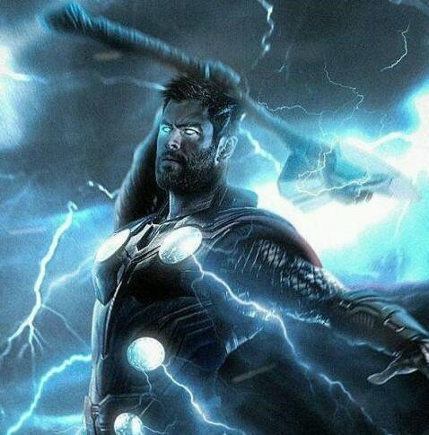 火箭浣熊|小伙晒雷神手办,雷霆万钧特效炸裂,关上灯后网友多钱买的