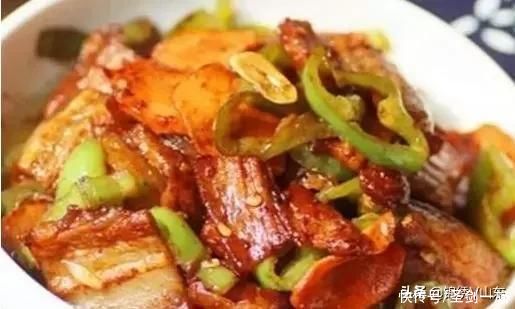 魔芋豆腐|馋得人直流口水的家常菜，味道真给力，配上米饭，美美地享用吧