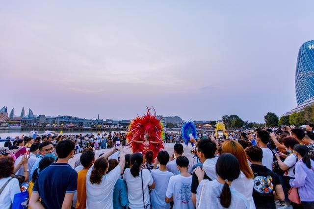 火爆！4小时订出5.3万间！海花岛五星级酒店秒杀再次上演