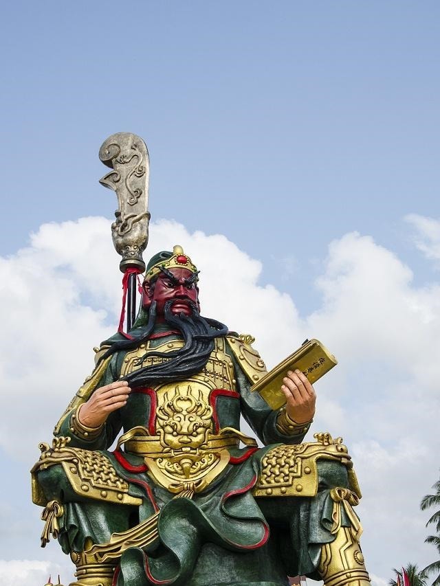 吕布|解析三国历史上的张飞,论武力真的不是关羽的对手吗