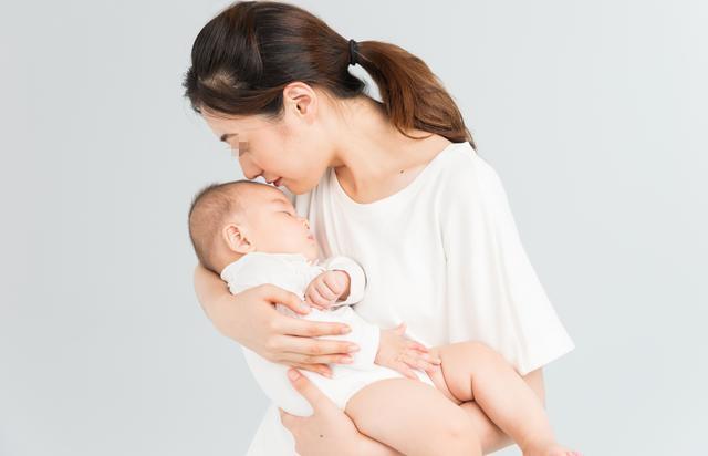宝宝|宝宝几个月大最难带3个阶段比较考验宝妈,选对方法轻松搞定