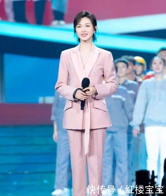 央视|央视镜头下的女明星,看谁现了原形呢?谁的颜值更耐打呢?