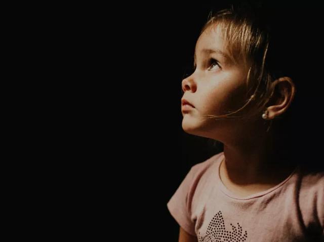 专家|培养一个心理阳光的孩子,教育专家给了九个建议