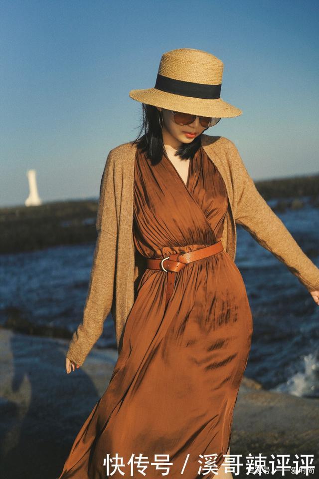 时尚博主三木终于换风格,6套最新秋冬穿搭,“不戴帽子”照样美